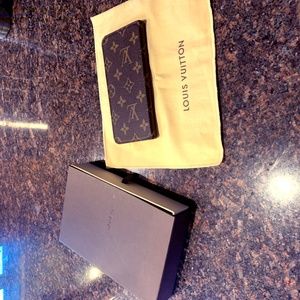 LV iPhone 7plus/8plus folio